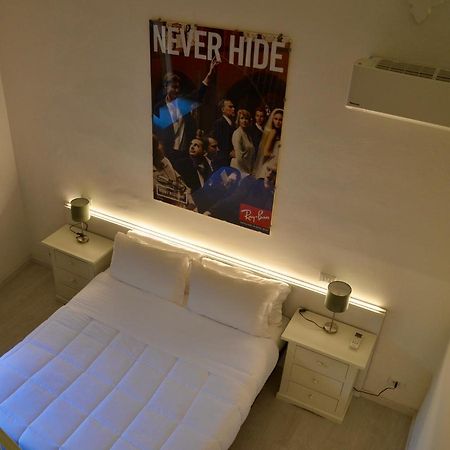 Duomo26 Boutique Apartment 代森扎诺-德尔加达 外观 照片